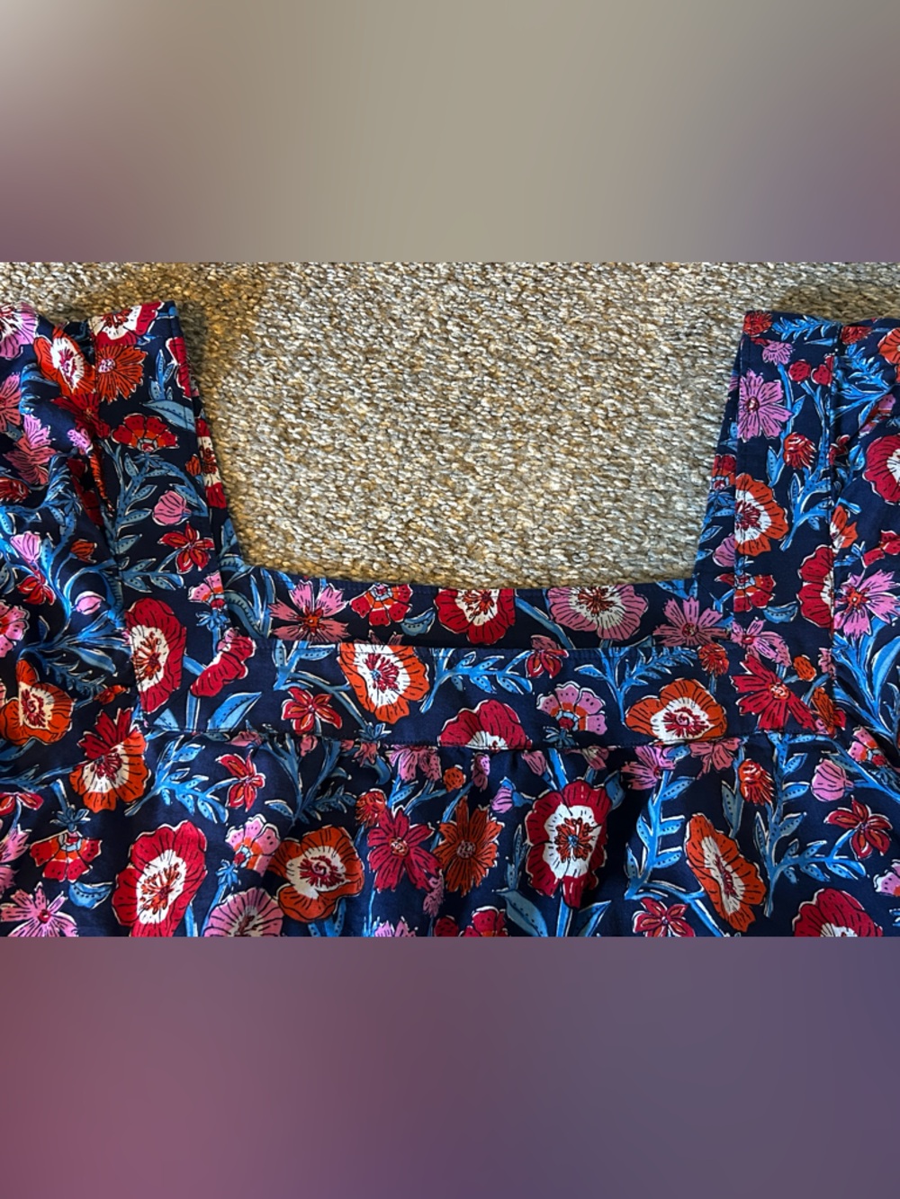 Vineyard Vines Floral Blouse Navy Pink Red Lightweight Top Size Small - Picture 5 of 9